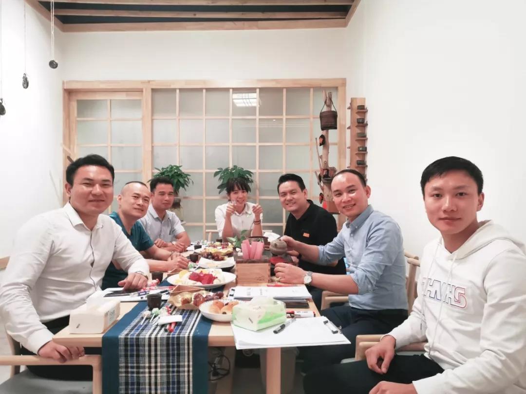 工程、材料中心管理層“裸心會”丨茶短情長，一場來自心靈的對話！